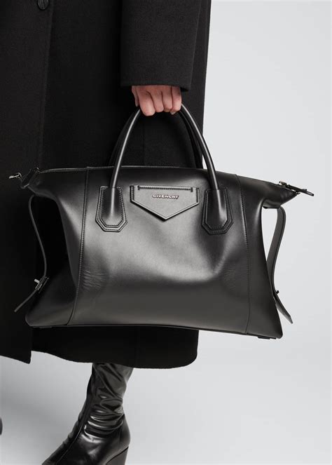 Givenchy antigona soft bag